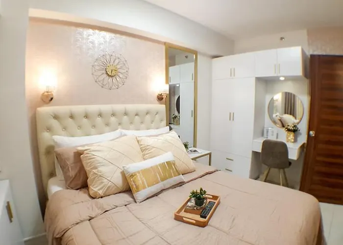 Horizons 101 One-bedroom *